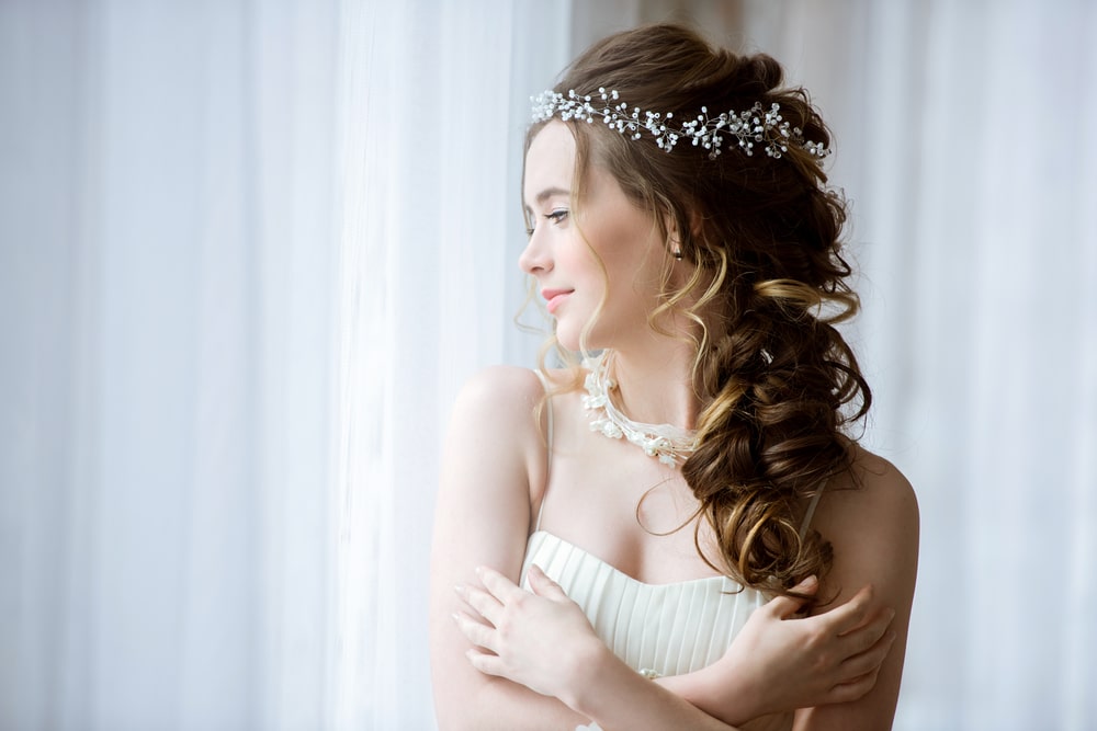 Brunette,Bride,In,Fashion,White,Wedding,Dress,With,Makeup.,Wedding