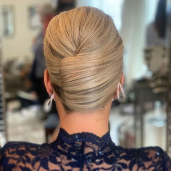 classic french twist hairstyle