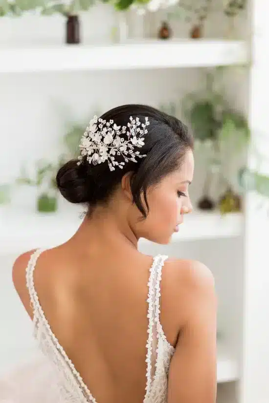 hair comb used in bridal hairdo