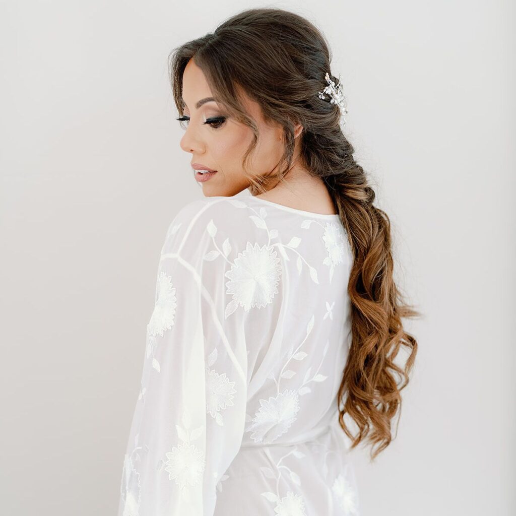 loose braid wedding hairstyle